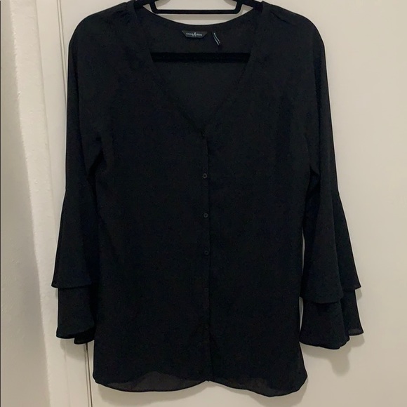 Guess by Marciano blouse NWOT - Picture 1 of 3